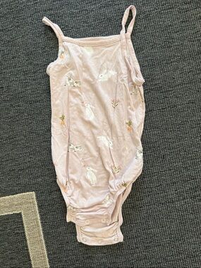 Kyte BABY Pale Pink Sleeveless Bunny & Carrot One-Piece